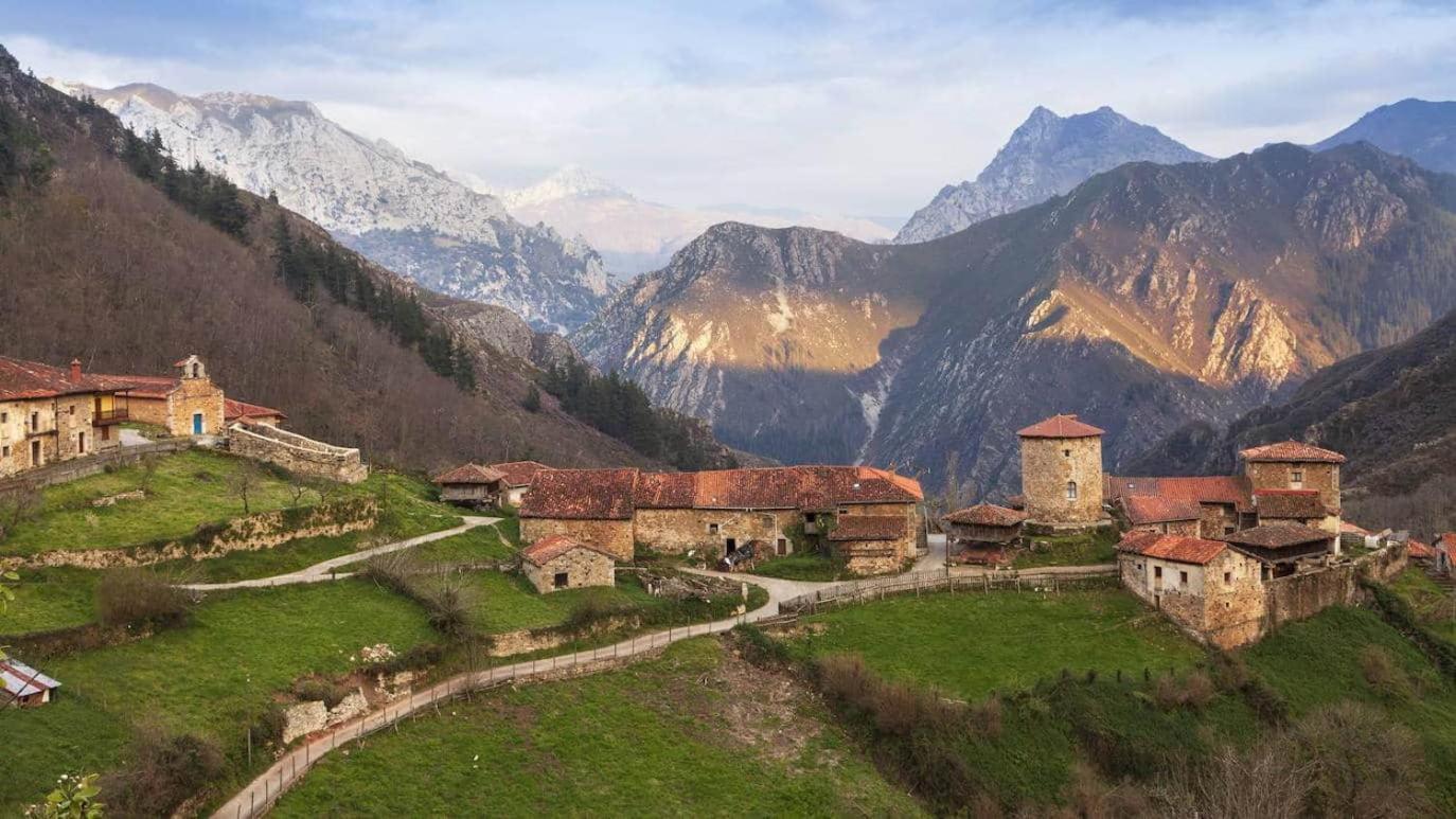 El Pedroso De Llanes Villa Villahormes Kültér fotó