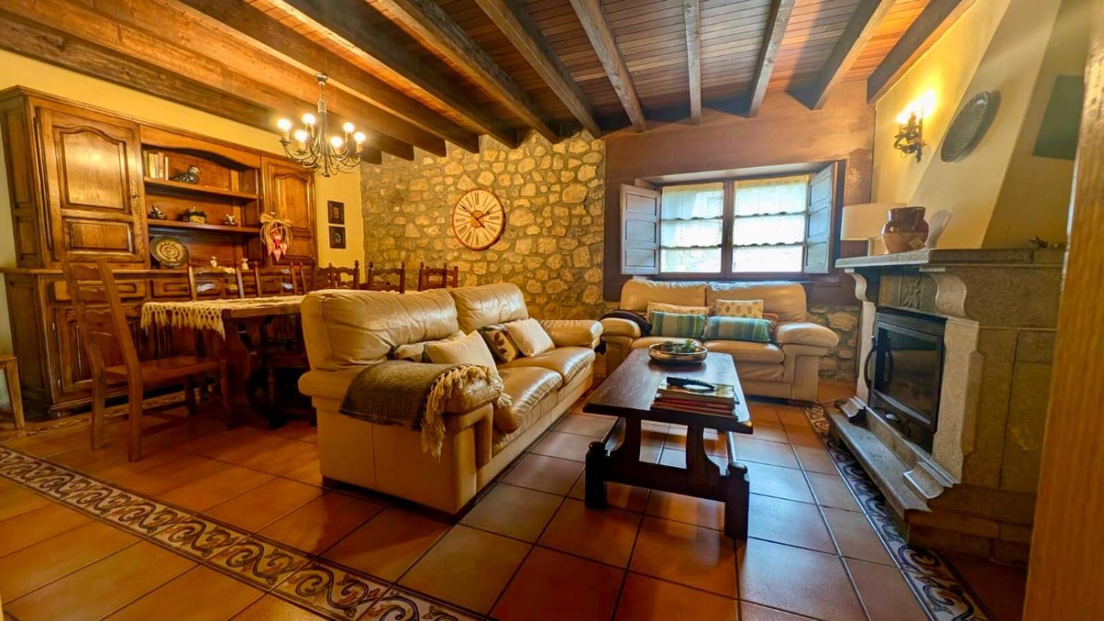 El Pedroso De Llanes Villa Villahormes Kültér fotó